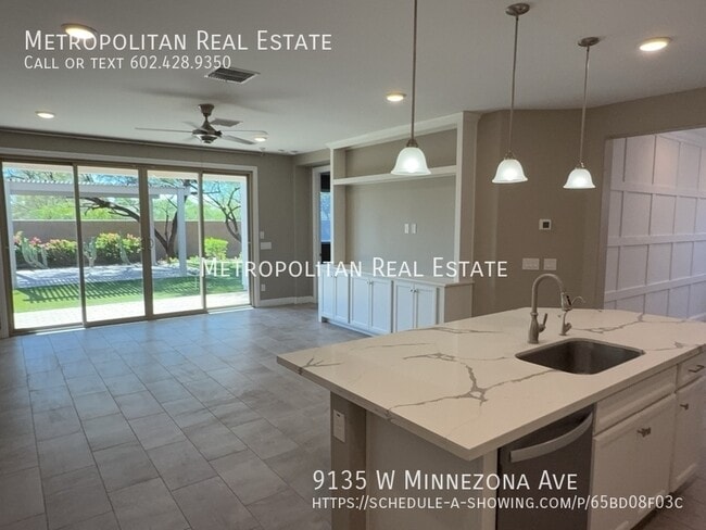 Building Photo - 9135 W Minnezona Ave