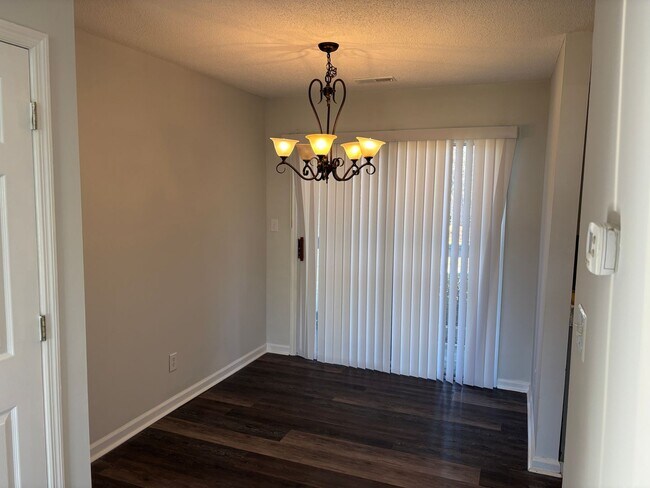 Foto del edificio - 2 Bedroom 2 bath on bottom floor at Myrtle Greens