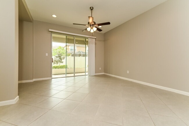 Building Photo - 11832 Meadowgate Pl
