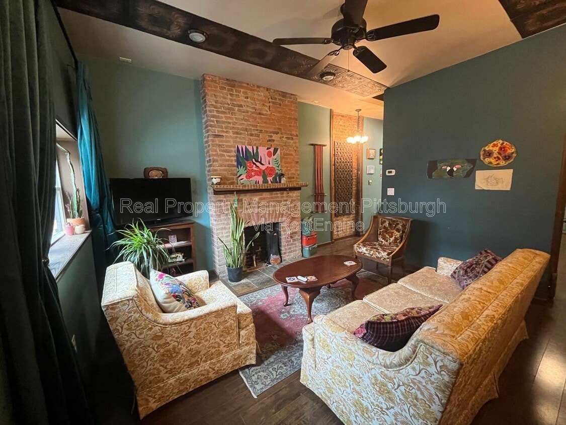 Photo - 297 42nd Street