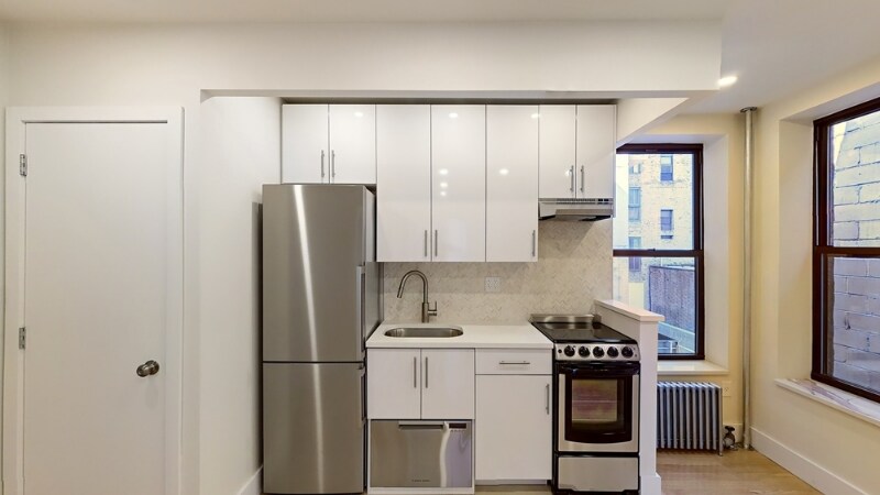 Primary Photo - 1 Stanton St