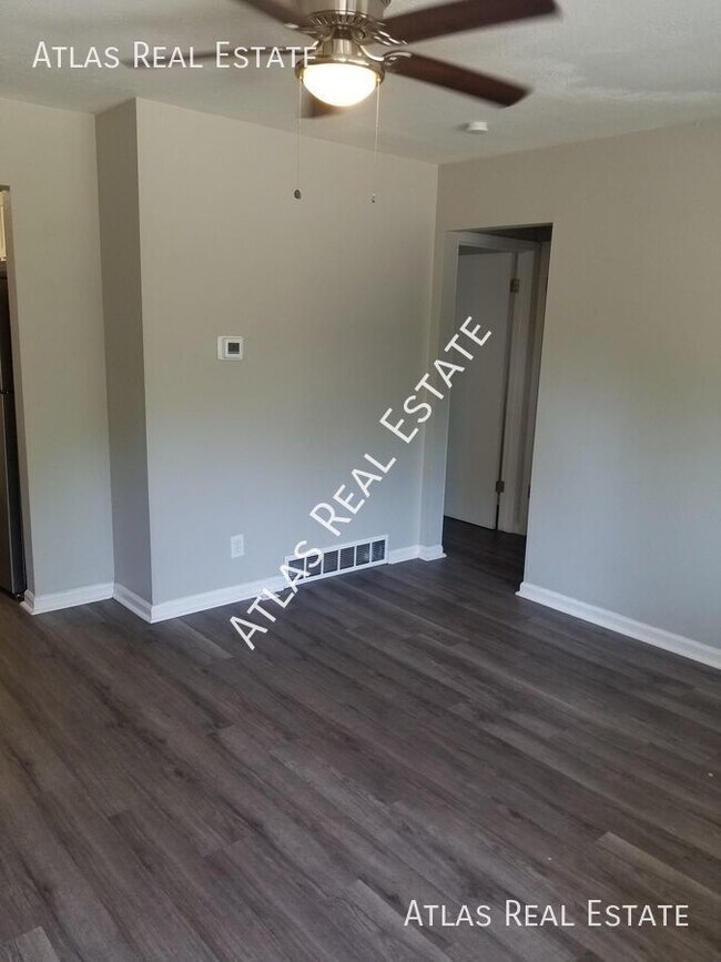 Foto del edificio - 9414-9416 E 14th Street S - 9416