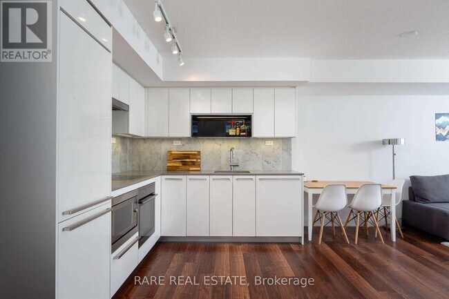 Building Photo - 70 Queens Wharf Rd