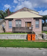 Building Photo - 2207 S 11th St