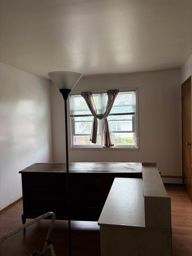 Foto del edificio - 52 B Evergreen St