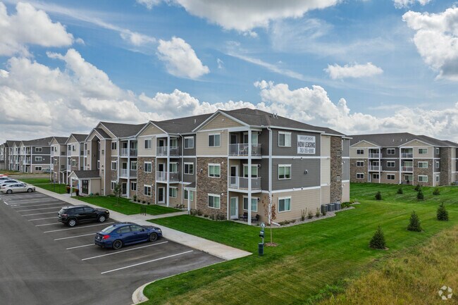 Foto del edificio - Hickory Grove Apartments