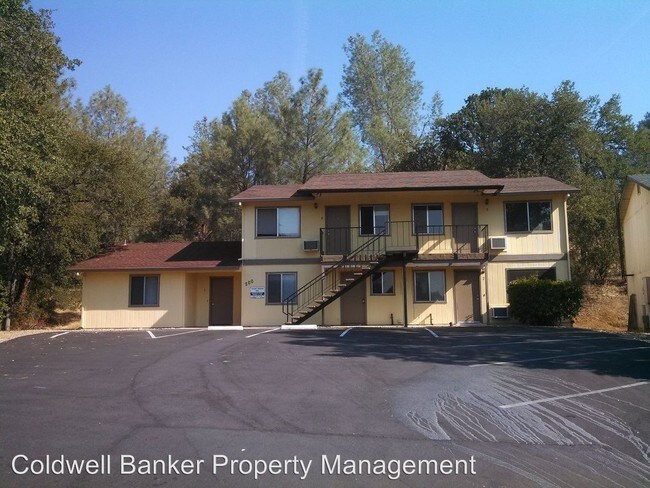 Building Photo - 200 N Boulder Creek Dr
