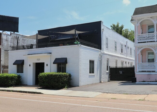 Building Photo - 1529 Madison Ave