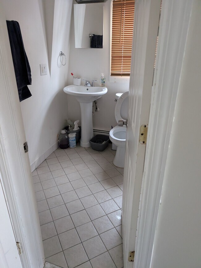 Foto del edificio - 719 Birch St