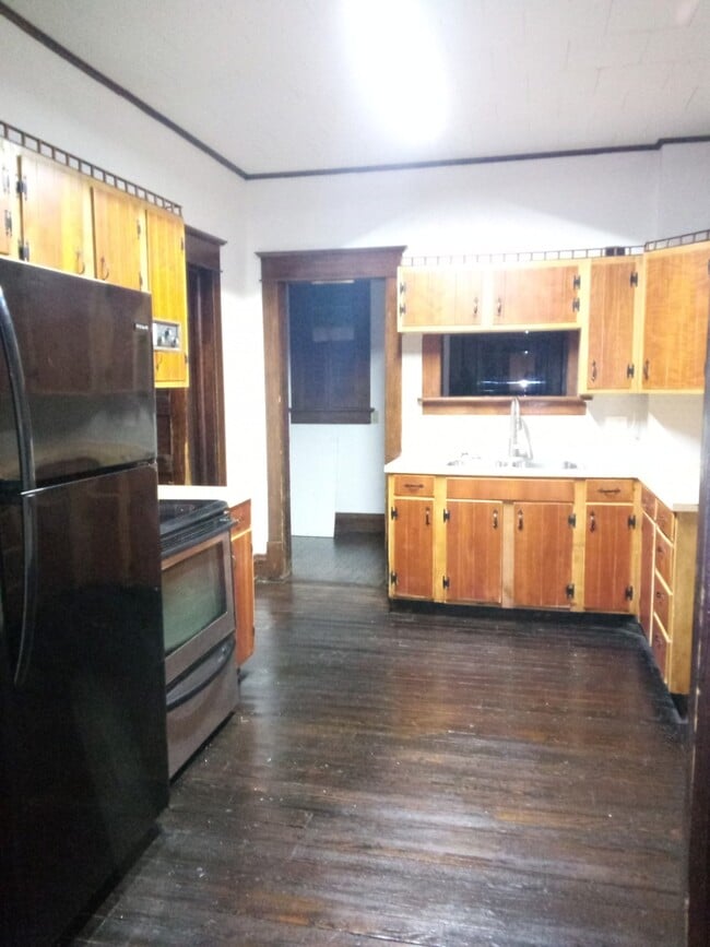 Foto del edificio - 364 S 10th St