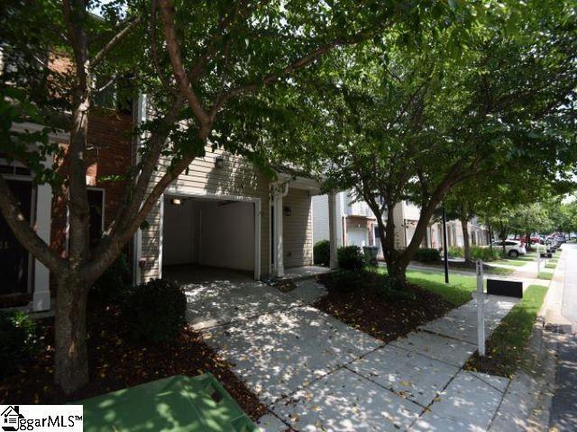 Building Photo - 413 Woodbark Ct