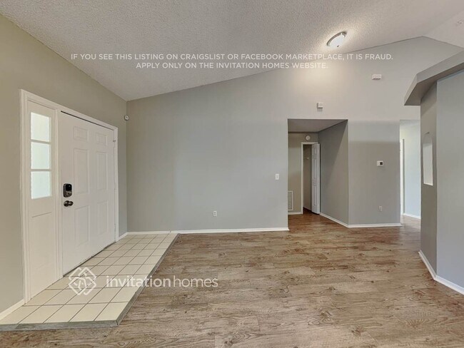 Foto del edificio - 1006 Henson Ct