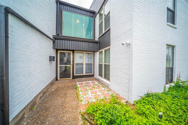 Foto del edificio - 1606 Choteau Cir