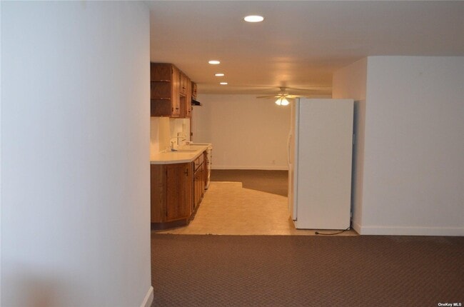 Building Photo - 203 Parkside Ave