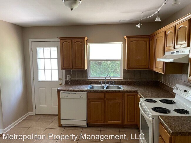 Foto del edificio - 3 br, 2 bath House - 3730 Tyndale Dr.