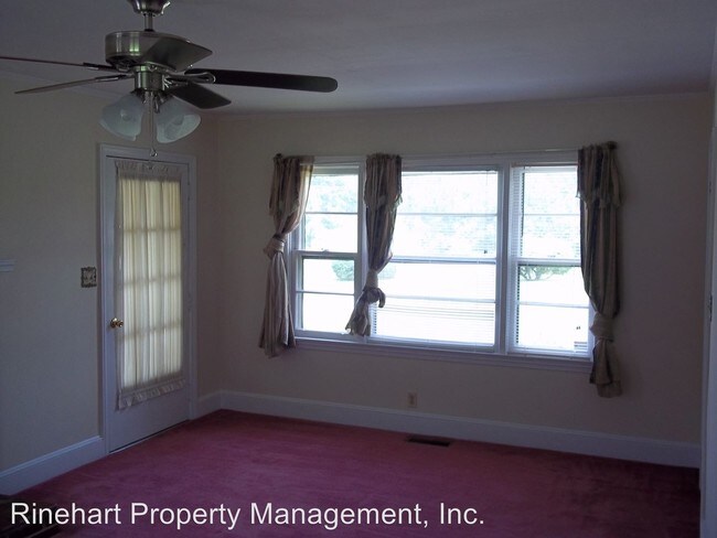 Foto del edificio - 3 br, 1 bath House - 2538 Mount Holly Road