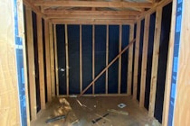 Foto del edificio - 3bd/1ba Duplex in Lakewood