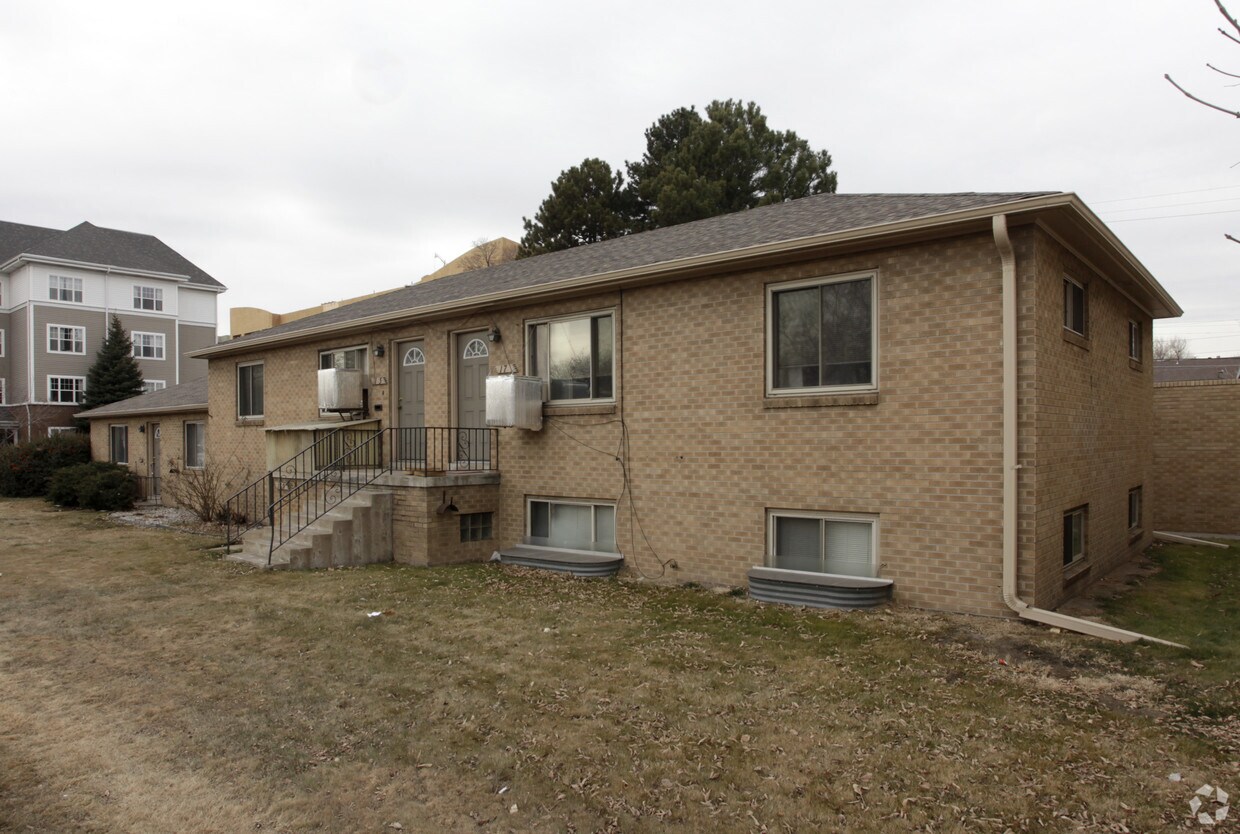 Primary Photo - 167 S Colorado Blvd