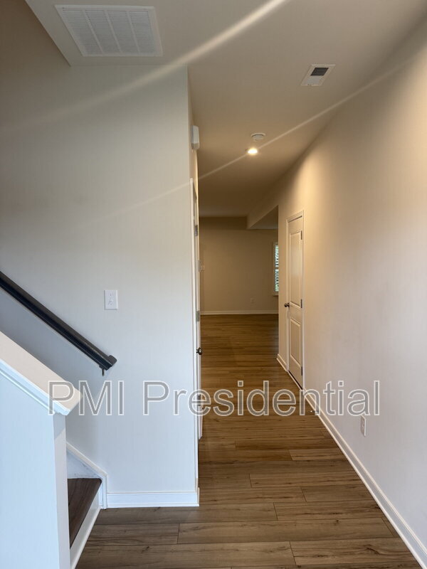Building Photo - 11430 Dunmore Ml Ct