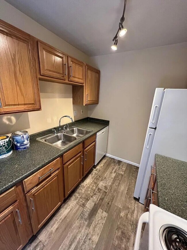 Foto del edificio - 2 Bedroom South Boulder Condo Available fo...