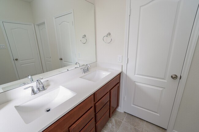 Foto del edificio - 4822 Westfield Ranch Ct