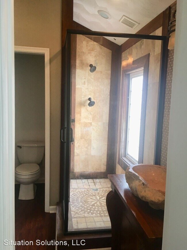 Foto del edificio - 2 br, 2 bath House - 3510 Westminster Ave