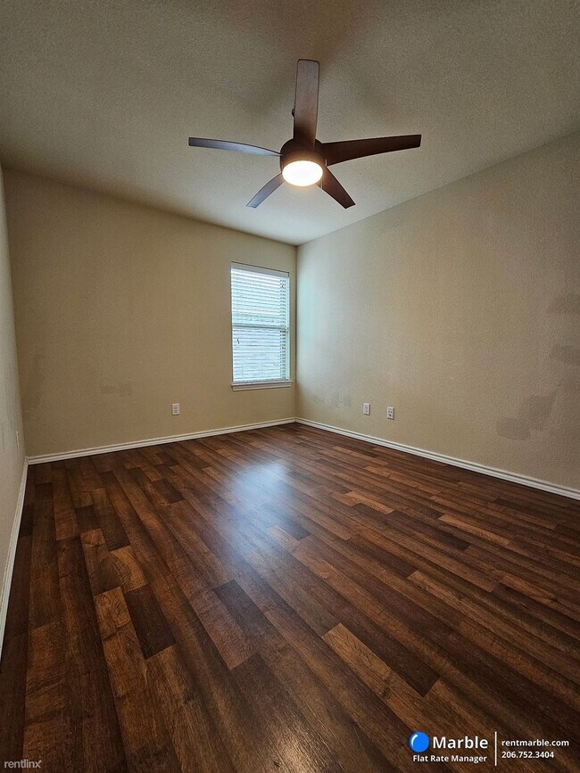 Building Photo - 3 br, 2 bath House - 12120 Castleford Way