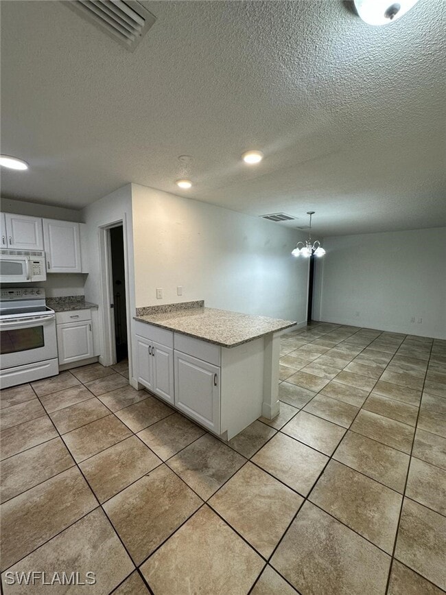 Building Photo - 4826 Marine Dr