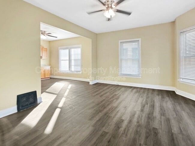 Foto del edificio - 644 Fulton St E