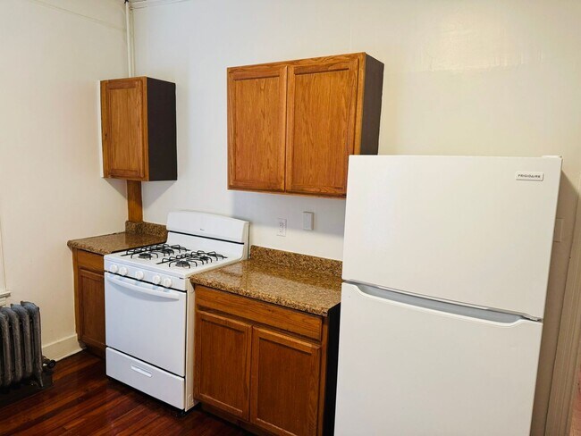 Foto del edificio - 2nd Floor 1 Bedroom West End of York City