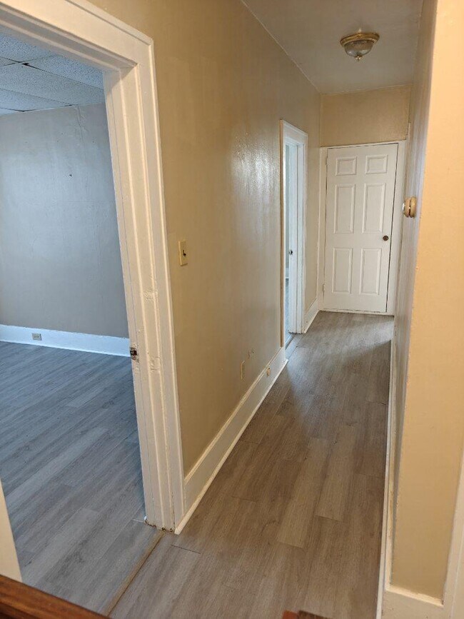 Foto del edificio - 838 Hemlock Way