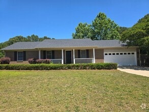 Building Photo - 2750 Leabrook Dr