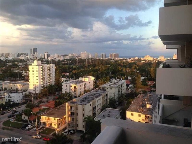 Foto del edificio - 1200 West Ave