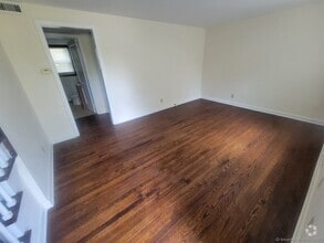 Building Photo - 43 Webb Terrace
