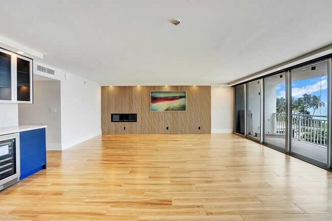 Building Photo - 2 br, 2.5 bath Condo - 1390 S Ocean Blvd A...