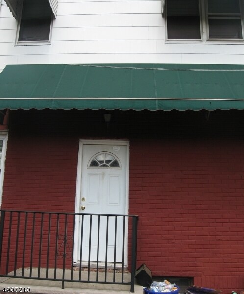 Foto del edificio - 863 Hamilton St