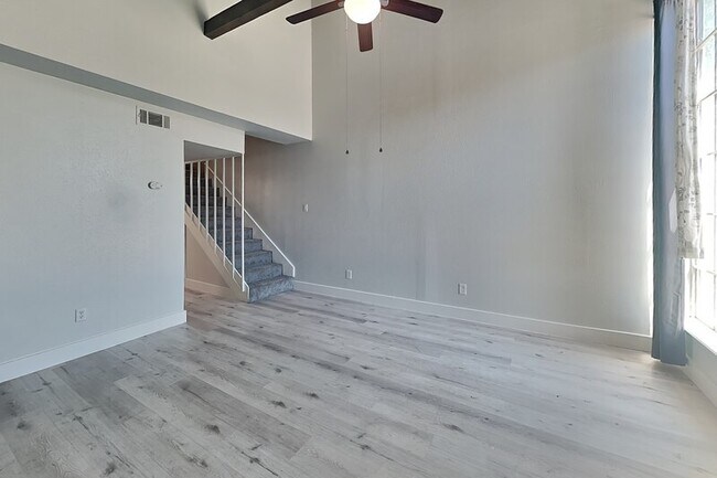Building Photo - 2803 Ursa Cir