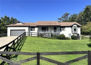Building Photo - 462 Gibson Trail