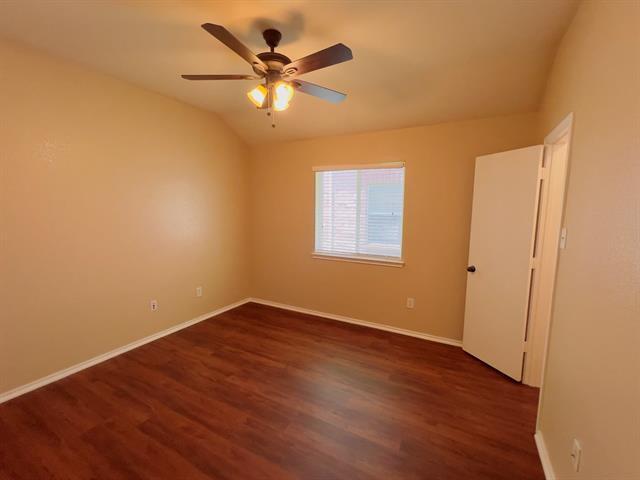 Foto del edificio - 1031 Johnson City Ave