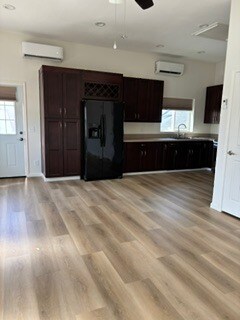 Foto del edificio - 799 Park Ridge Ct