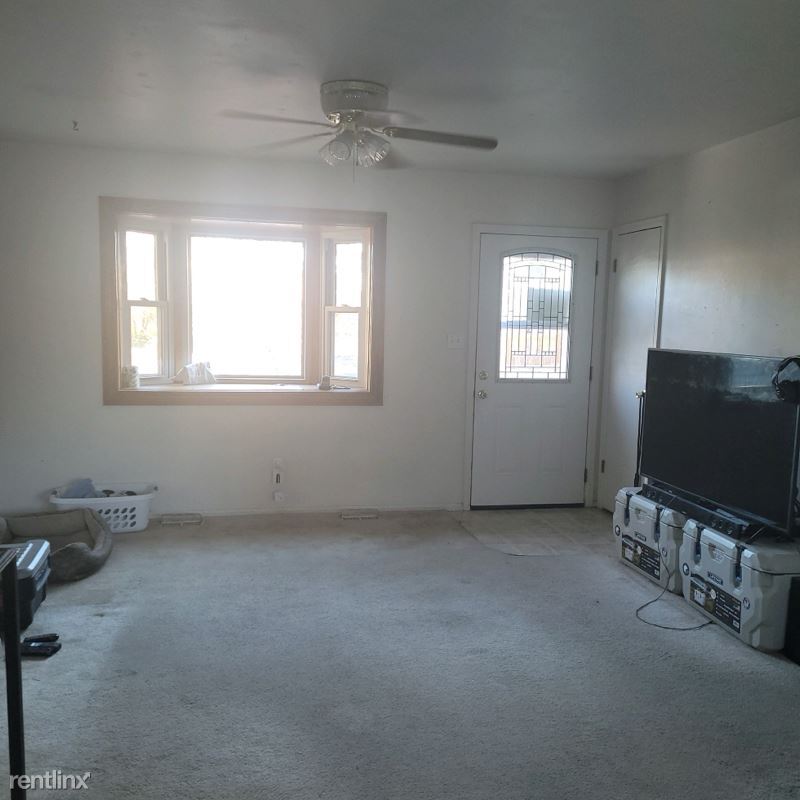Building Photo - 3 br, 1 bath House - 4524 Frost Dr
