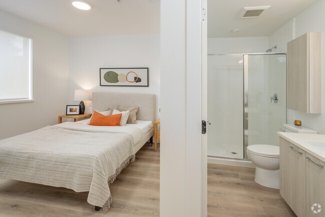 2BR + Den, 2BA - 866SF - Red Sol Apartments