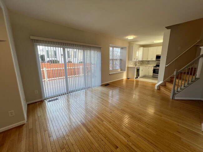 Foto del edificio - 14205 Brenham Dr