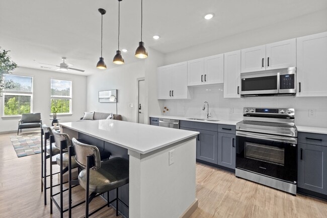 Building Photo - Allers Landing