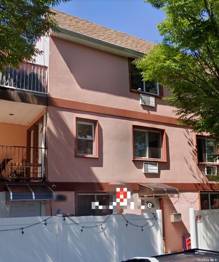 Foto principal - 150-66 78th Ave