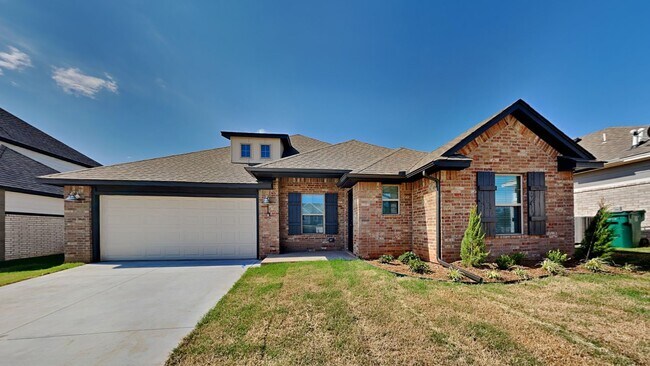 Foto del edificio - 4 Bedroom 2 Bath in Edmond.