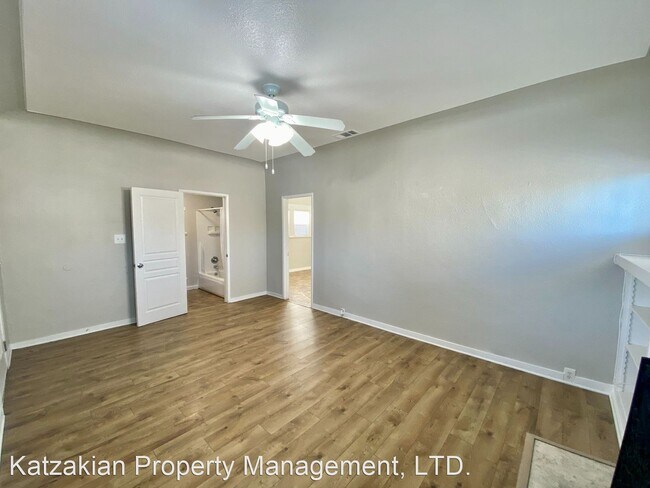 Foto del edificio - 3 br, 2 bath House - 439 N. Sierra Nevada