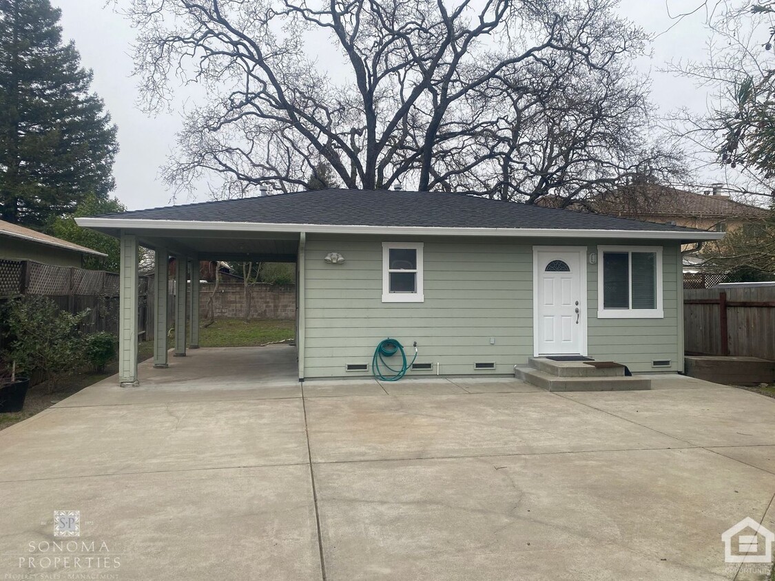 Primary Photo - 1 Bedroom House on Sonoma's Westside