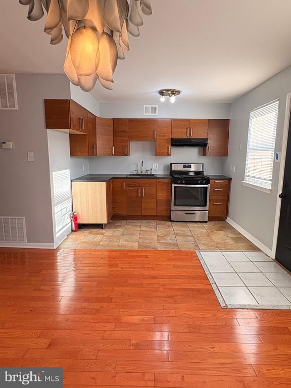 Foto del edificio - 2126 N 12th St