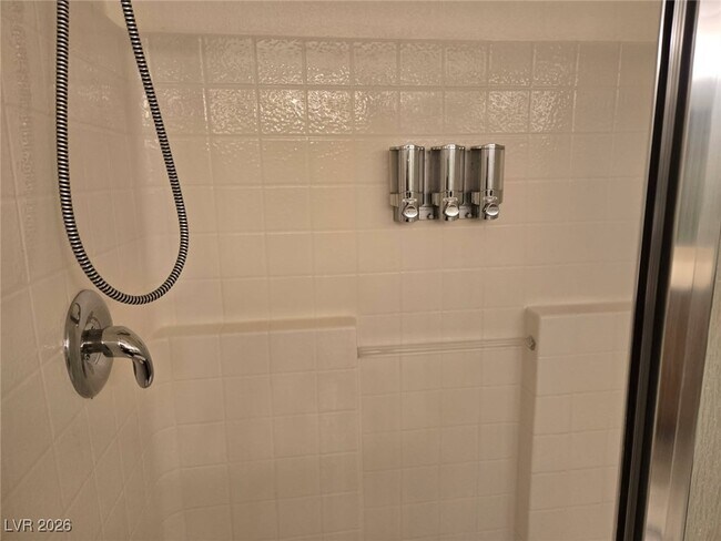 Building Photo - 5196 Alfingo St